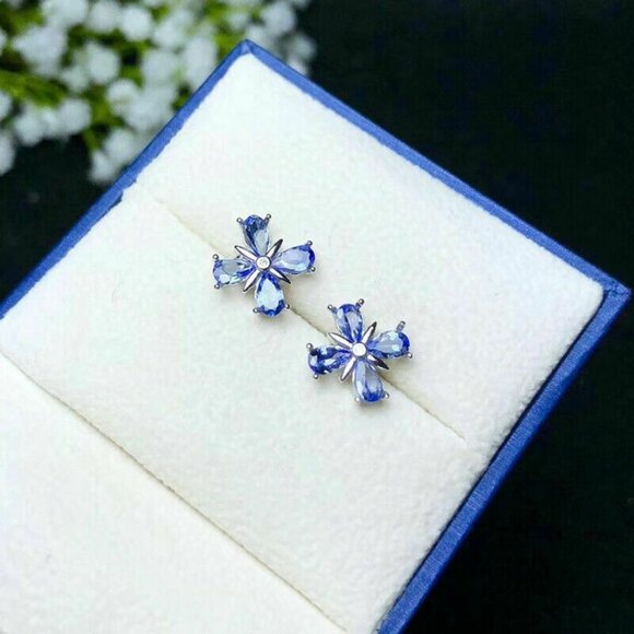 Shiny Flower Beautiful Stud Dainty Flower Earrings for Women, INDN8607 - Picture 2 of 2